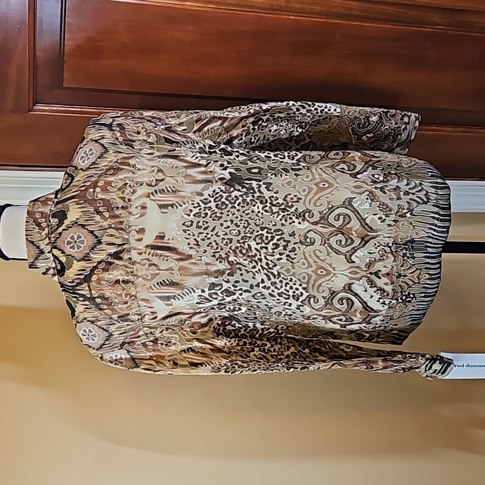 ALFRED DUNNER BUTTON DOWN SHIRT TOP BLOUSE ANIMAL PRINT LEOPARD 8 INSTINCT - Picture 7 of 9